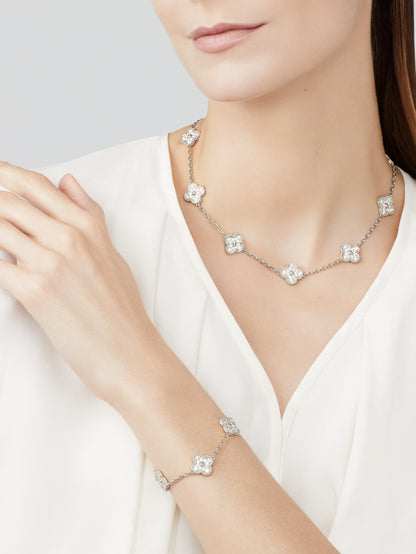 HALSKETTE VIERBLÄTTRIGER KLEE LAVISH 10 DESIGNS - SILBER